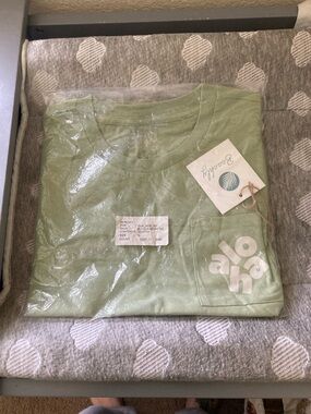 Aloha Pocket Tee - Light Green